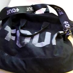 Taška, jak nahlášeno EBS Tramplein pomocí iLost