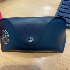 Zonnebril Op sterkte, segons ha informat Gemeente Gooise Meren mitjançant iLost