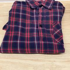 チェックのシャツ がiLostで IKEA前橋 によって報告されました