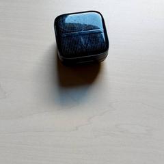 電子製品 - draadloze oortjes がiLostで Regio Antwerpen - Brussel によって報告されました