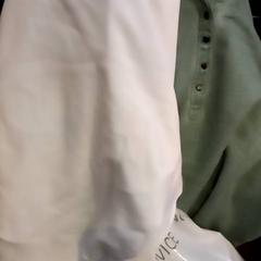 Chemises, a été signalé par Leonardo Royal Hotel Amsterdam utilisant iLost