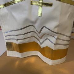 Kapelu Wit, gisa salatu by Jaarbeurs iLost erabiliz