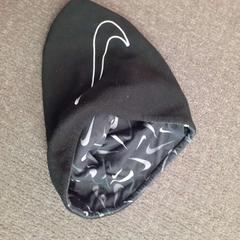 ネックウォーマー がiLostで Regio Limburg - Leuven によって報告されました