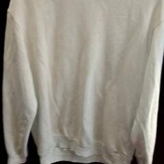 Sweater Sweater, as reported by TivoliVredenburg using iLost