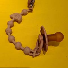 Porte tétine، كما تم الإبلاغ عنه بواسطة IKEA Paris Nord Roissy عبر iLost