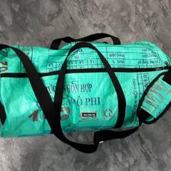 バッグ Groen がiLostで Arriva Friesland / Groningen によって報告されました