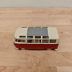 Dětská hračka - auto がiLostで IKEA Ostrava によって報告されました
