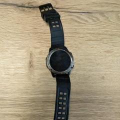 Smartklokke, som rapportert av TCR Tours ved bruk av iLost