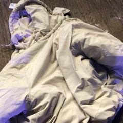 Jacka Beige, rapporterat av De Heeren van Aemstel med iLost