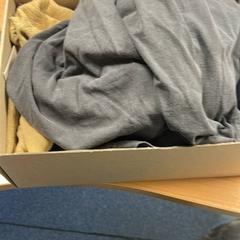 Ropa, ha sido reportado por Sheraton Brussels Airport Hotel con iLost