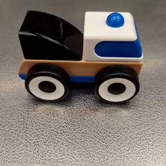 Petite voiture, a été signalé par IKEA Haparanda utilisant iLost