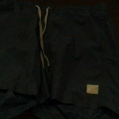 Šortky & Plavky (podkategória), ako bolo nahlásené Van der Valk Hotel Amsterdam Zuidas pomocou iLost