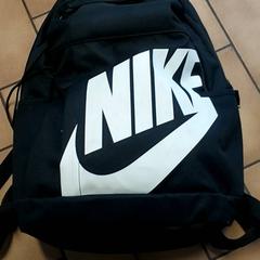 Ruksak, ako bolo nahlásené Regio Oost-Vlaanderen pomocou iLost