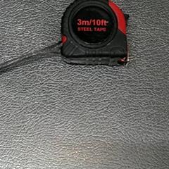 Rolmeter, come riportato da IKEA Hasselt utilizzando iLost