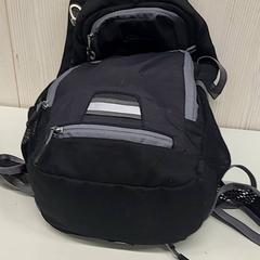 Mochila, ha sido reportado por Transdev Gooi en Vechtstreek con iLost