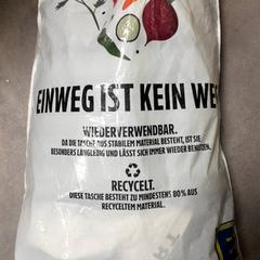 Sacchetto di plastica, come riportato da Transdev Hoeksche Waard Goeree Overflakkee utilizzando iLost