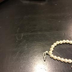 Armbånd, som rapportert av Qbuzz U-OV ved bruk av iLost