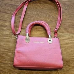 バッグ がiLostで GVB によって報告されました