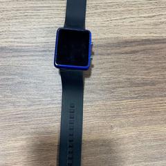 Néz, amint azt CARS HANGARD az iLost segítségével jelentette.