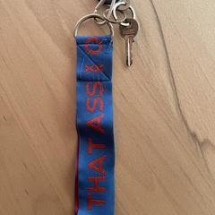 Sleutel met sleutelhanger، كما تم الإبلاغ عنه عبر iLost