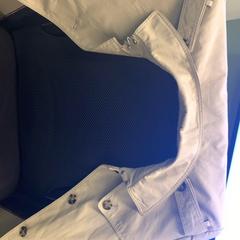 Chaleco, segundo informou Eindhoven Airport usando iLost