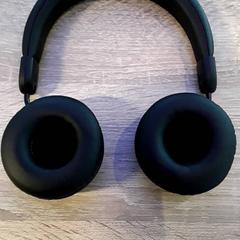 Auriculars, segons ha informat EBS Tramplein mitjançant iLost