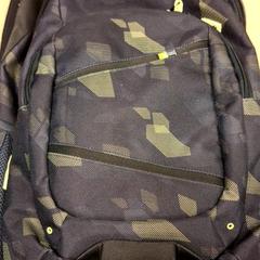 Mochila, segundo informou RET usando iLost