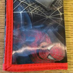 Plånbok, rapporterat av MEININGER Hotel Berlin East Side Gallary med iLost