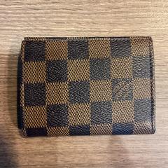 Billetera Gudde mi, ha sido reportado por Gemeente Amsterdam - Bureau Gevonden Voorwerpen con iLost