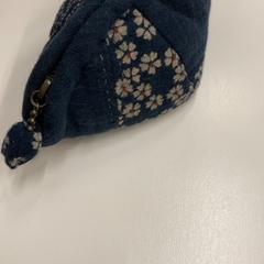 ポーチ がiLostで IKEA神戸 によって報告されました