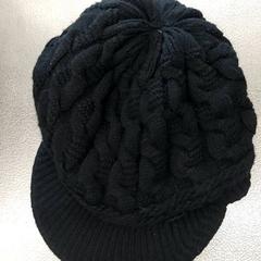 قبعة صغيرة، كما تم الإبلاغ عنه بواسطة IKEA Hasselt عبر iLost