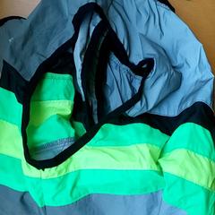 Kleding - veiligheid vest، كما تم الإبلاغ عنه بواسطة Centraal magazijn عبر iLost