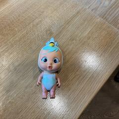 Boneca, como reportado por Designer Outlet Roosendaal utilizando o iLost