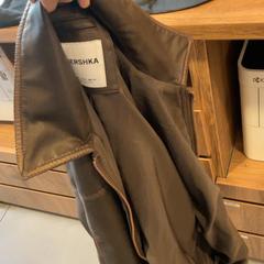 Manteau Cuire, como reportado por MEININGER Hotel Marseille Centre la Joliette utilizando o iLost