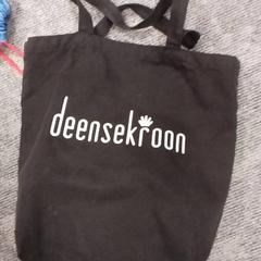 Poltsa, gisa salatu by Qbuzz Fryslân iLost erabiliz