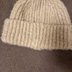 帽子 がiLostで Koninklijk Theater Carré によって報告されました