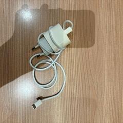 충전기 iphone, iLost를 사용하여 Van der Valk Hotel Deventer에 보고됨
