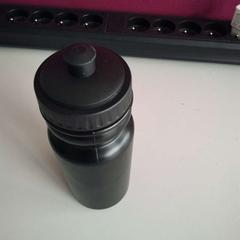 Gourde, rapporterat av Twisto med iLost