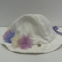 Cappello, come riportato da IKEA Tokyo-Bay utilizzando iLost