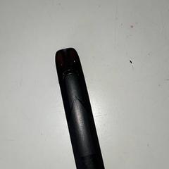 المنتجات الإلكترونية - Elektronische Vape، كما تم الإبلاغ عنه بواسطة Centraal magazijn عبر iLost