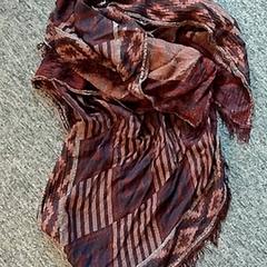 Scarf Purple, rapporterat av EBS OV Poeldijk med iLost