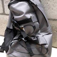 Mochila, como reportado por Arriva Oost-Brabant utilizando o iLost