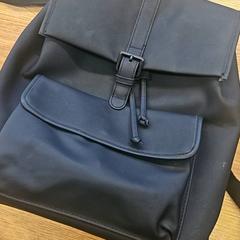 バッグ がiLostで HTM によって報告されました