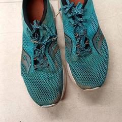 Sneakers Groen, gisa salatu by Qbuzz GD Groningen Peizerweg iLost erabiliz