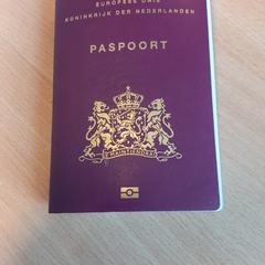 Paspoort cas van seeters, som rapportert av Pouw Vervoer ved bruk av iLost