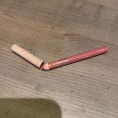립스틱 Lipliner roze, iLost를 사용하여 Pathé Arnhem에 보고됨