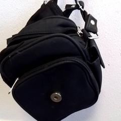 Tasje, come riportato da Hermes Eindhoven utilizzando iLost