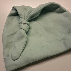 Bonnet pour bébé, a été signalé par Ziekenhuis Oost-Limburg utilisant iLost