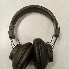 ヘッドホン がiLostで Regio Antwerpen - Brussel によって報告されました