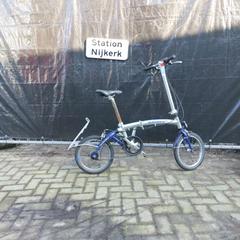 Fahrrad Batavus grijs/ blauw, gemeldet von Gemeente Nijkerk über iLost
